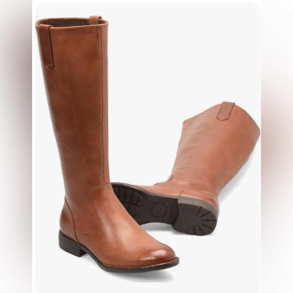 Born Women's Shaunie boots nwt